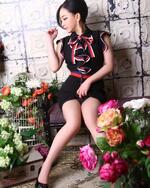 先生と言われる女。笑