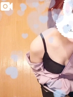 あお（ポッキリ学園 ～モテモテハーレムごっこ～）の写メ日記「これからキミの童貞を奪うから！初の拷問筆下ろしで愉快に責める激アツ女王様❤️‍🔥👑」 画像