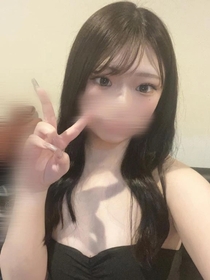 リリ【貴方の理想、叶えます】